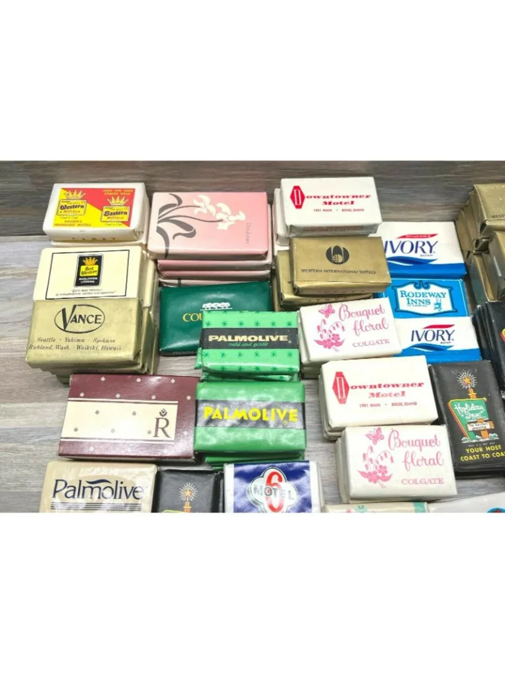 Lot 125+ Vintage Travel Soap Bars Hotel Motel Airline Guest Assorted Brands